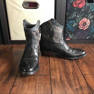 Ariat “Billie” Boots 7.5B